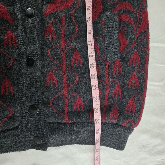 New Wang Kong VTG Rose Floral Grey Red Woman Cardigan Jacket Large Grannycore - Picture 5 of 9